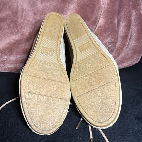 BNWOT Tan Toms Booties Size 9.5 - Picture 5 of 5